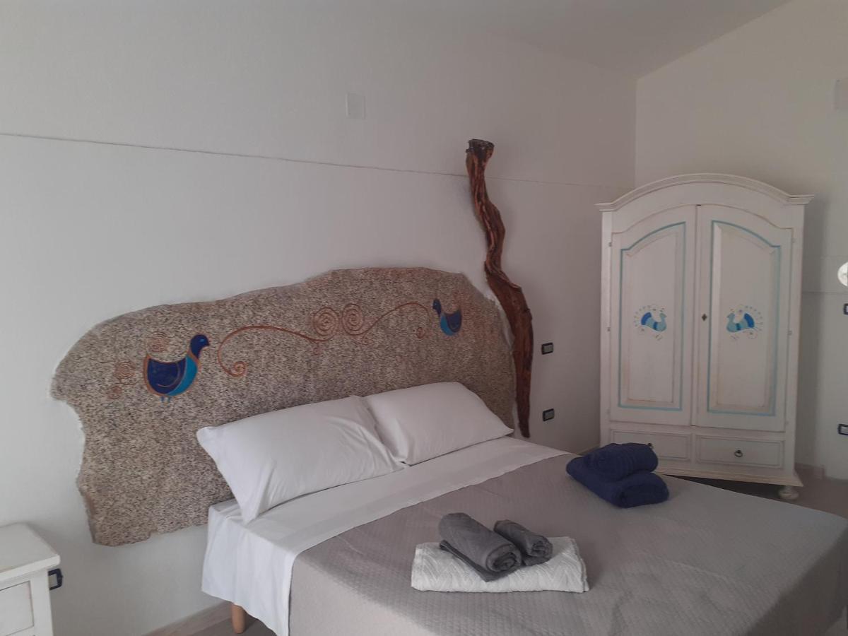Bed And Breakfast Murales オルゴーゾロ エクステリア 写真