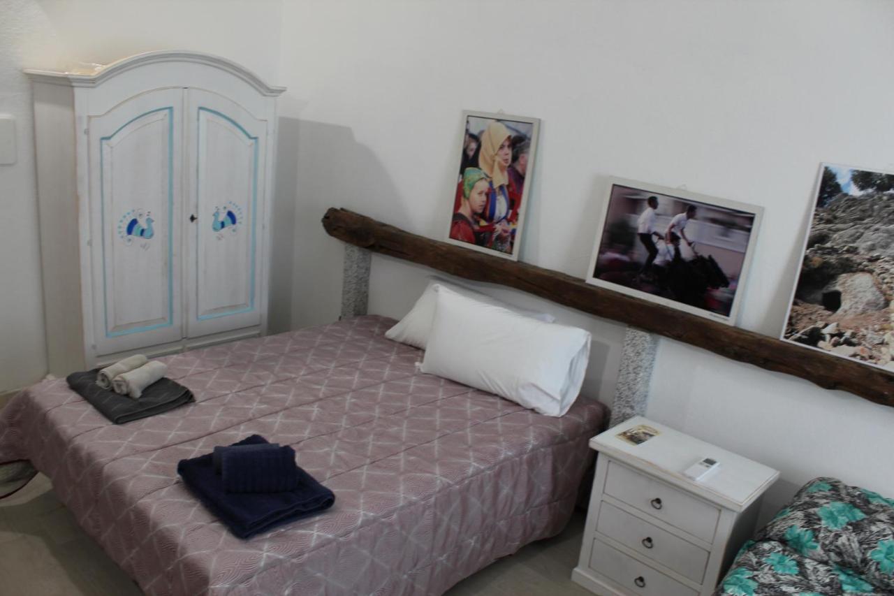 Bed And Breakfast Murales オルゴーゾロ エクステリア 写真